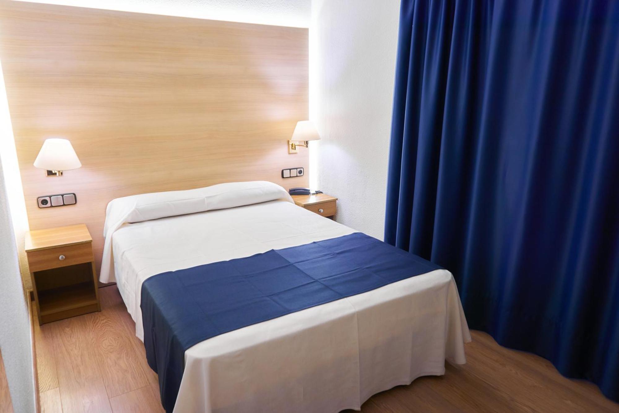 Nautilus Hotel 3*